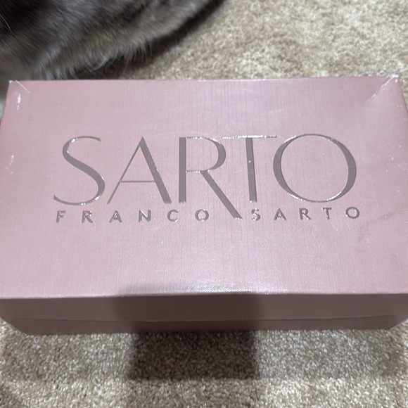 Franco Sarto shoes - Picture 7 of 7